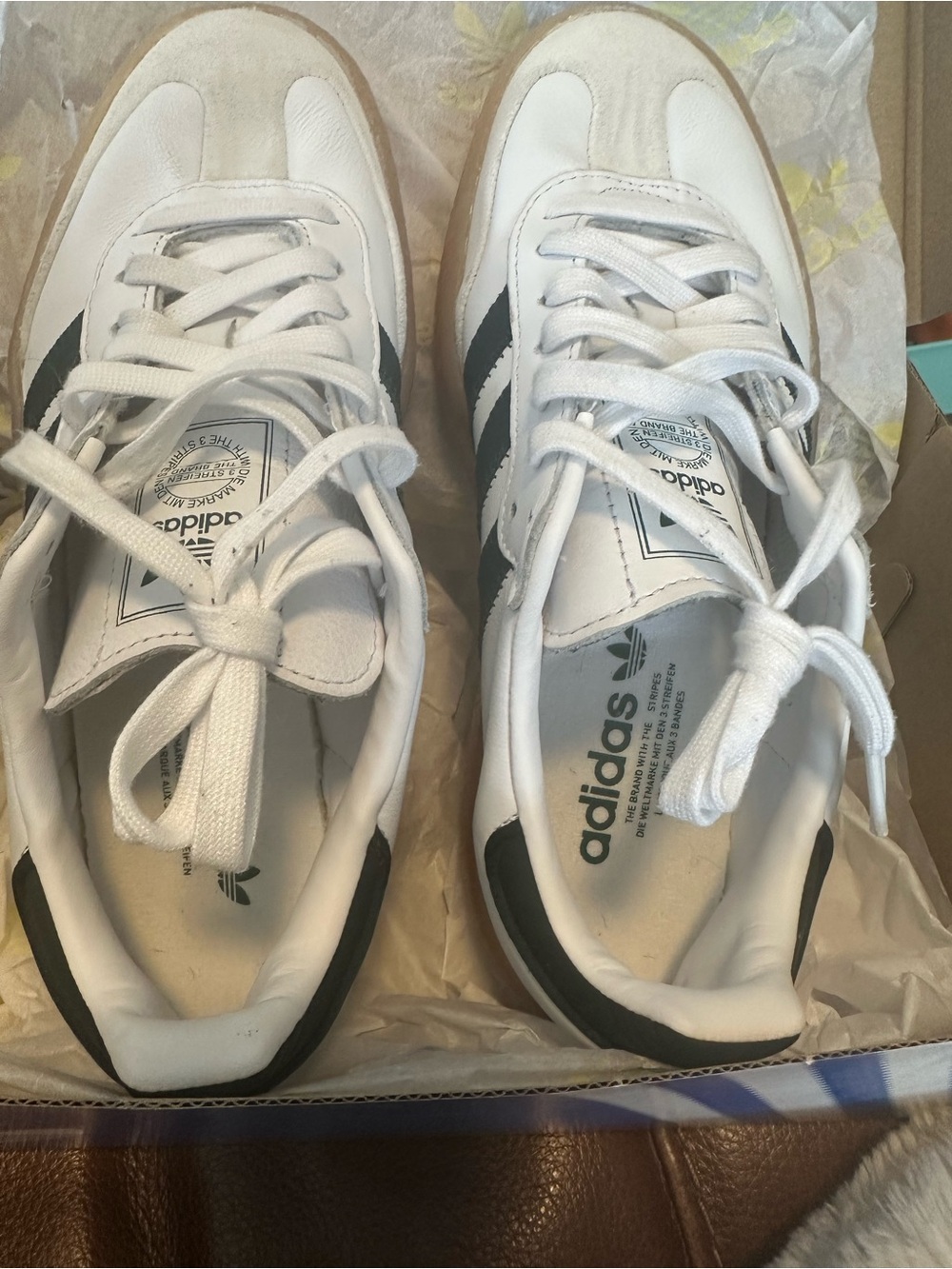 Adidas Sambae Aurora Ivy and White platform sneakers. Women's 8 - Picture 7 of 7